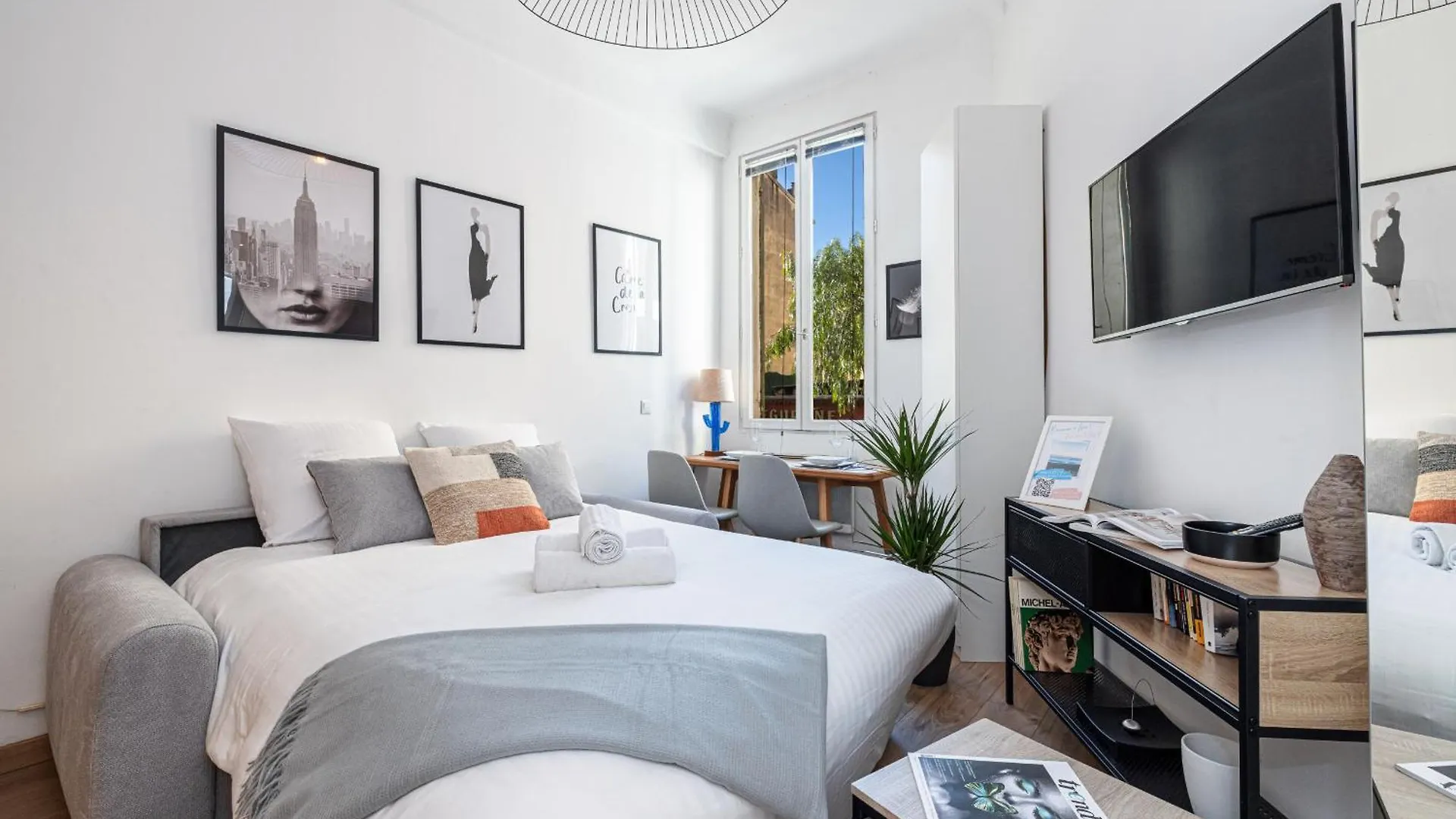 1 Gautier 101 - Joli Studio Equipe - Quartier Du Port Niza Apartamento
