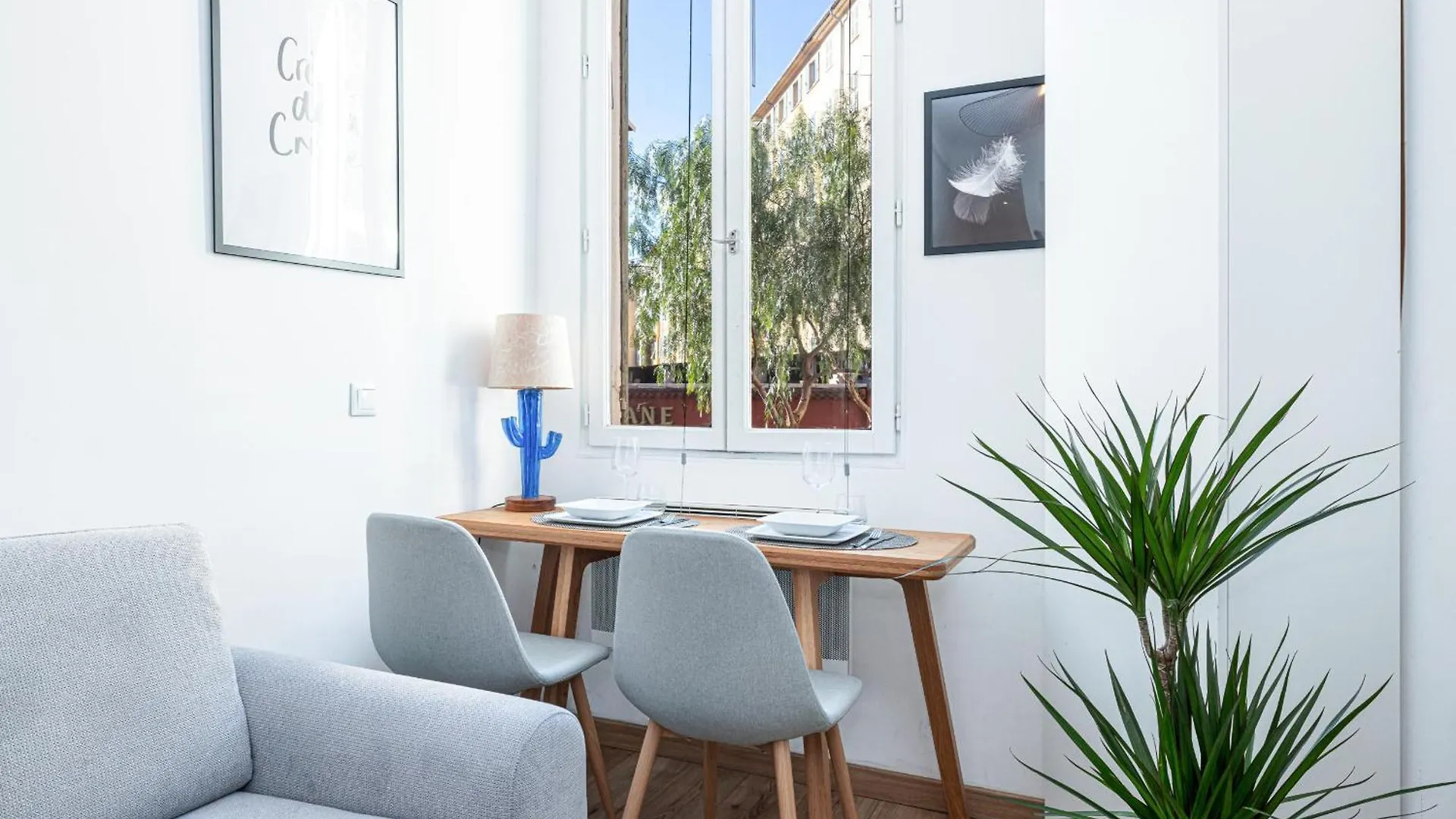 1 Gautier 101 - Joli Studio Equipe - Quartier Du Port Niza Apartamento
